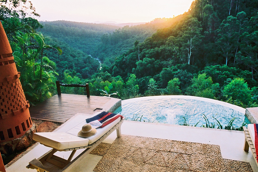 Timamoon Lodge — suite and interior